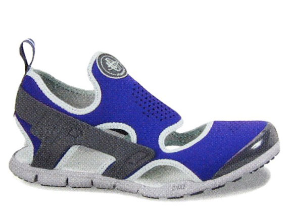 sneaker sandal