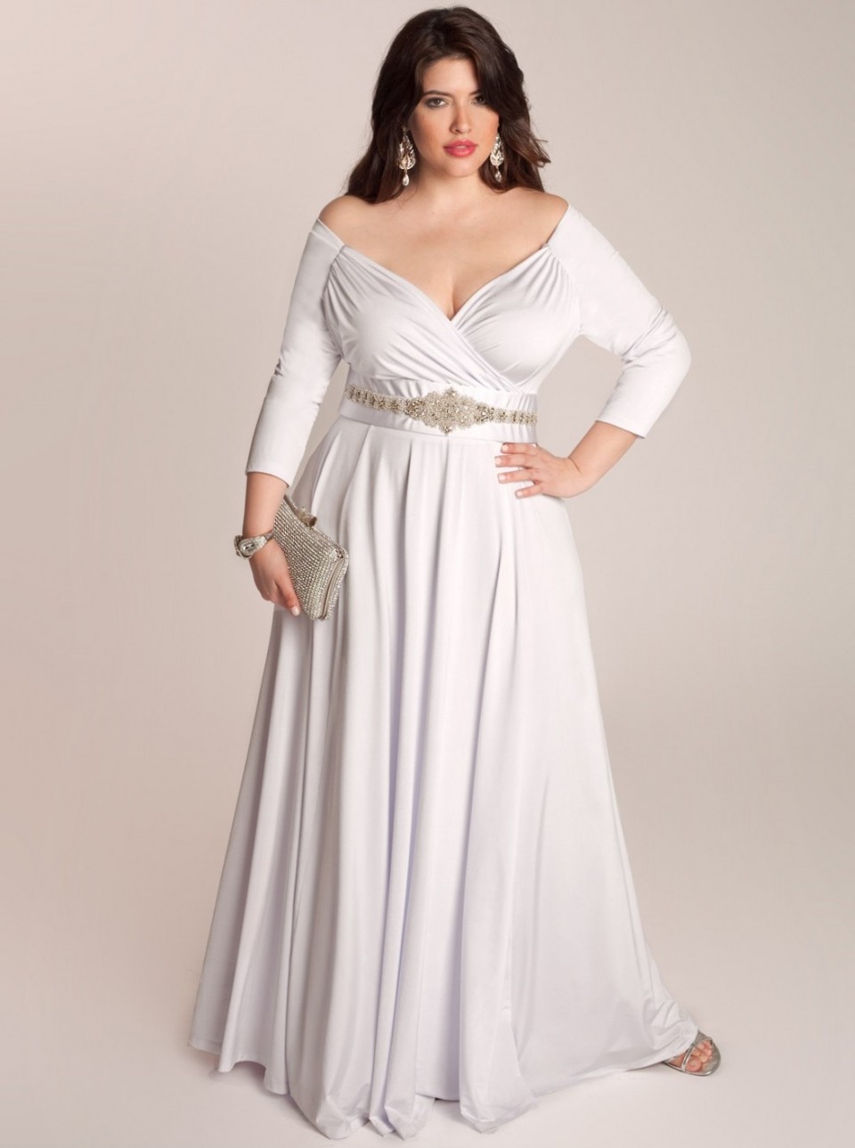 bellerose-plus-size-wedding-gown
