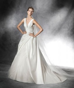 Pronovias | Wedding dresses