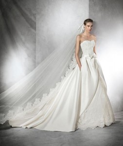 Pronovias | Wedding dresses